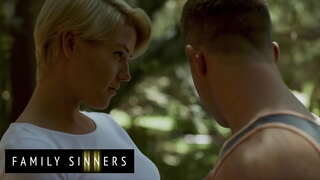 ���รอบครัวล้วนเป็นคนบาป-คิท Mercer-Whos นกุมอำนาจตัวจริง