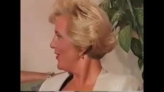 Kypsä 50 vuotta joukkopano Hän on pomo kuuma kiimainen naiset