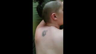 וואַך אַ ליבהאָבער כאַווערטע באַקומען איר טאָכעס און לאָך אָנגעפילט איבער און איבער