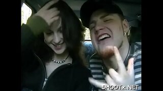 Amatora paro ŝatas ĝin perversigita