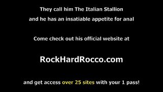 Slut stepteen වෙන්න කැමති, ඇය කැමති stepmom,ඔවුන් ආරම්භ සිප හා ලෙව කෑම එක් එක් අය මෝඩයෙක්.හදිසියේ ඇගේ බාප්පා පැමිණි,ඒ වෙනුවට පිස්සු ලබා, ඔහු ඉඩ, ඔවුන් උරා උගුර ඔහුගේ ලොකු කුකුළා.ආපසු ඔහු පිස්සු හැදිලද stepteens මෝඩයෙක් සහ බිරිඳට හිමි දැඩි ඉස්ම සහිත පස්ස.