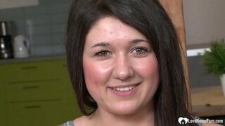 ���ධුනික රූපලාවන්ය උරා ඇත, ඔහුගේ වෙහෙස මහන්සි වී කළු ඩික් සහ ඇයට ලබා puss එක්ක නිදාගත්තා අමාරුයි.