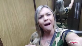 Nxehtë zogth thithte karin, dhe mik, d.