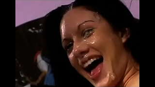 Taylor Rain: Σκληρό Κώλο Σκατά PMV